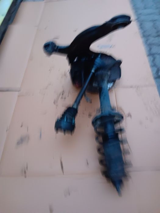 VW Golf IV 1.4 1.6 mcpherson wahacz półoś zwrotnica lewa lewy przód