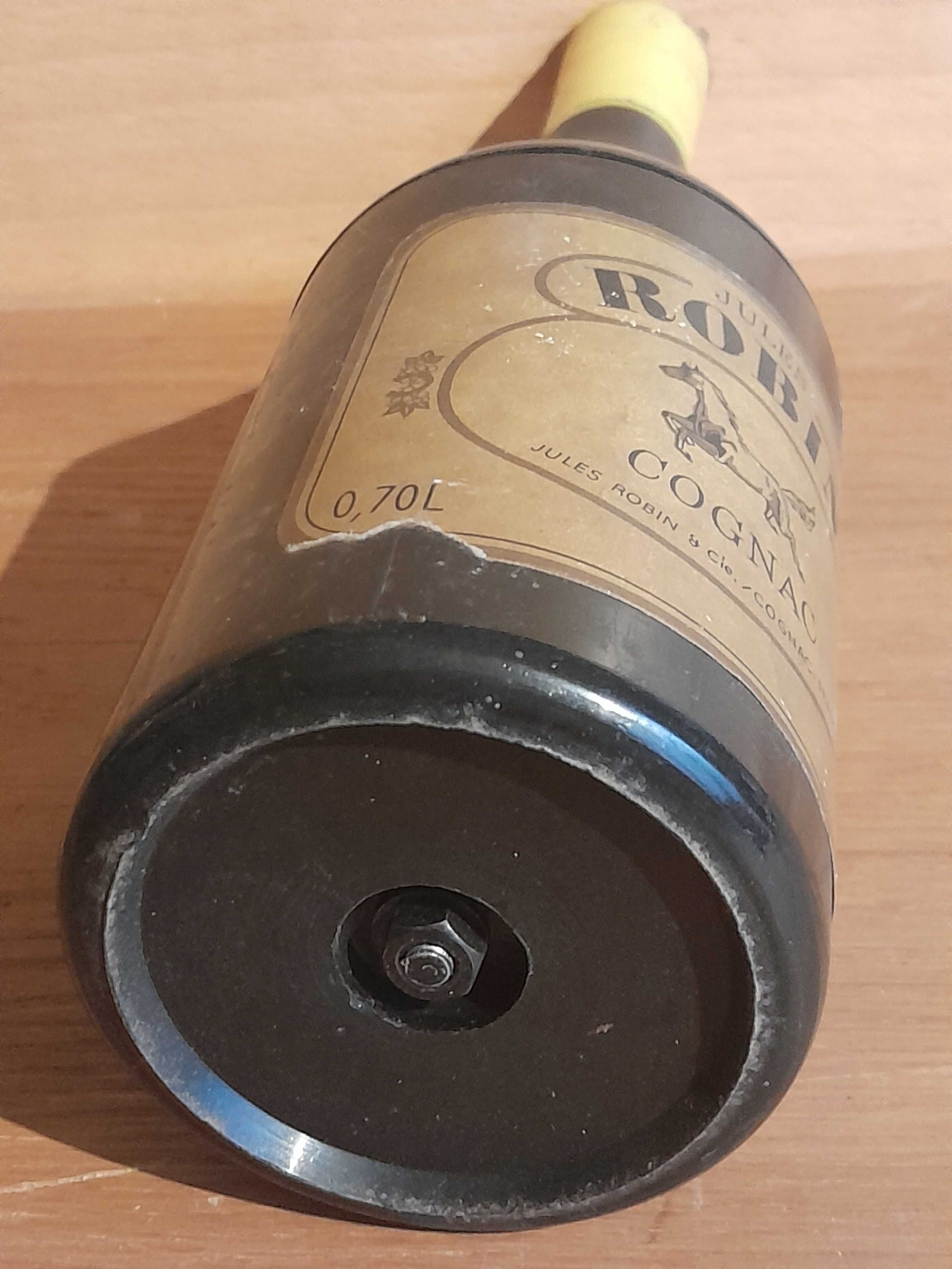 Stara papierośnica Robin butelka Cognac gadżet zabytek PRL retro