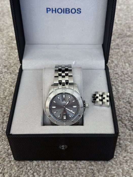 Годинник PHOIBOS Voyager 2.0 300m Automatic Diver PY026E Sunray Gray