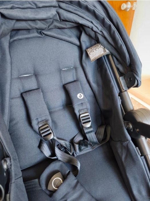 Maxi-Cosi Zélia 3 - carrinho em excelente estado