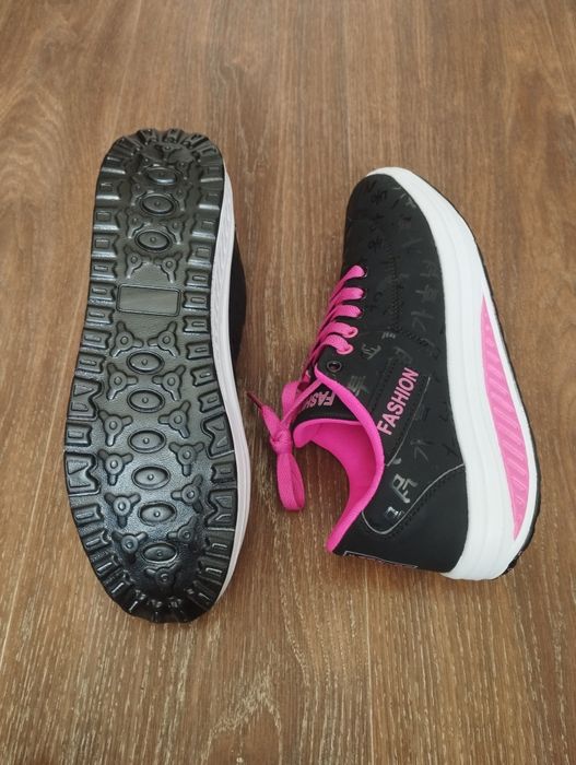 Кроссовки мокасины