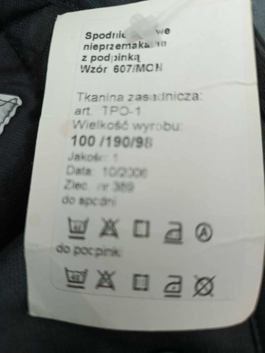 Spodnie nieprzemakalne z podpinką nowa ruda