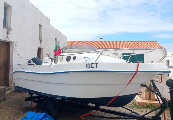 RESERVADO Barco Baleote 460