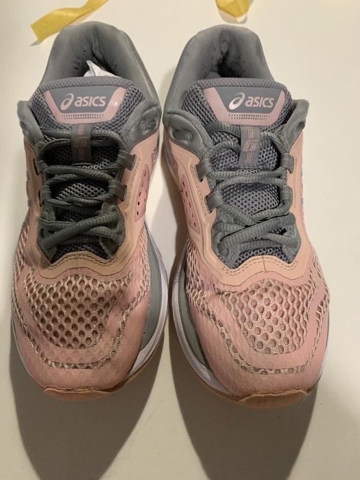 Кросівки asics 38р