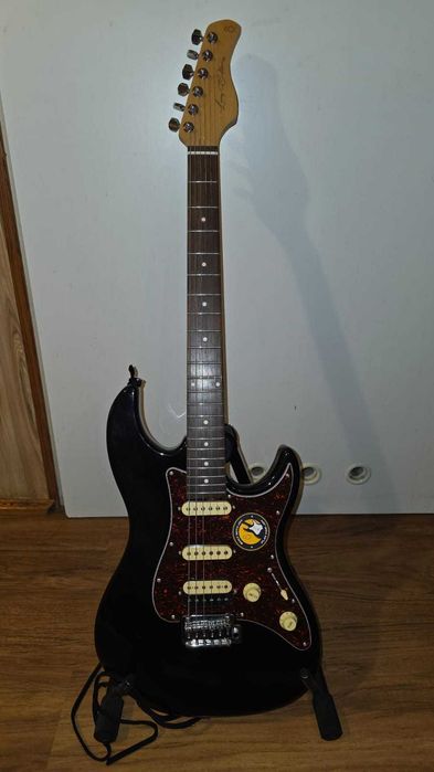 Sprzedam gitarę Sire Larry Carlton S3 BK - bardzo dobry stan.