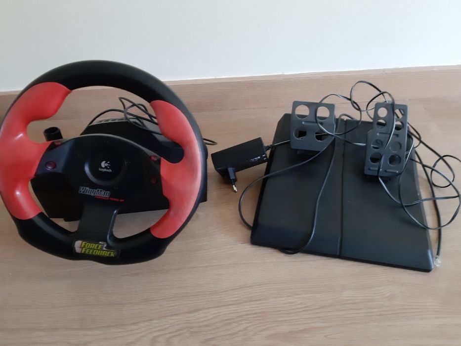 Volante Logitech wingman formula force GP com pedais
