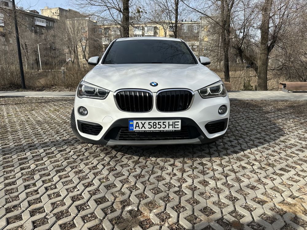 Продам BMW X1 2018 года