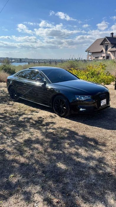ТЕРМІНОВО ! Автомобіль Аudi A5 2015