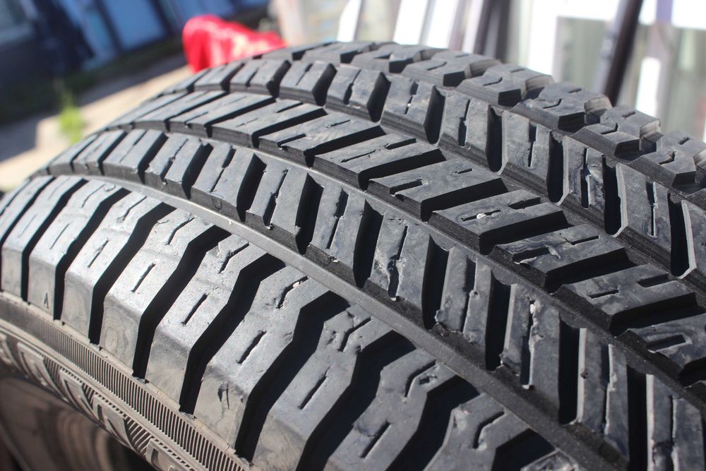 225-65-R17 YOKOHAMA GEOLANDAR комплект всесезон резины GERMANY 2023