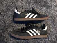 Ténis Adidas Colecção