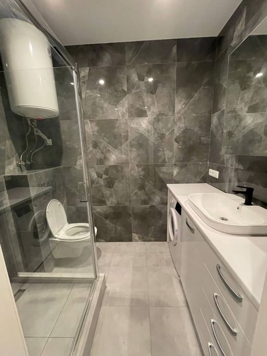 Генератор ЖК Славутич студія + спальня метро Зарічна 4к1 оренда