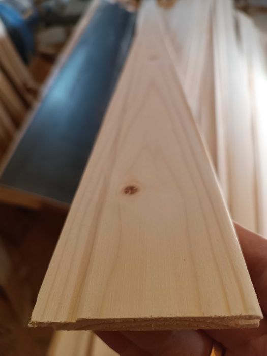 Дерев'яна вагонка, дерев'яна підлога, імітація бруса.