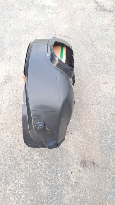 Підкрилки передні Ford Focus 3 USA 2011–2018 / Форд Фокус 3