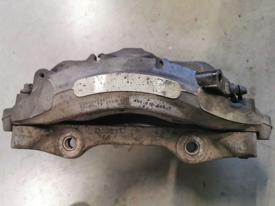 Zaciski hamulcowe Akebono 6-tłoki 350mm 4N0 615_105 T; 4N0 615_106 T