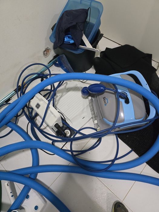 Robot Piscina Zenit 12