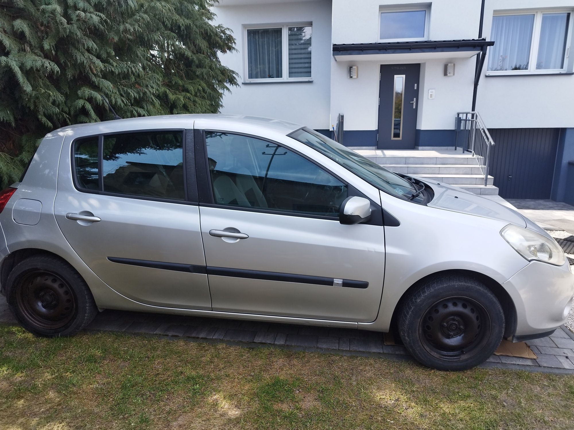 Sprzedam Renault Clio III 1.5 cdi 2010 r.