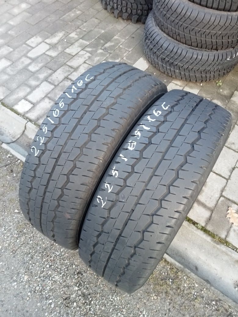 2x Opony Używane Letnie 225/65R16C Dunlop