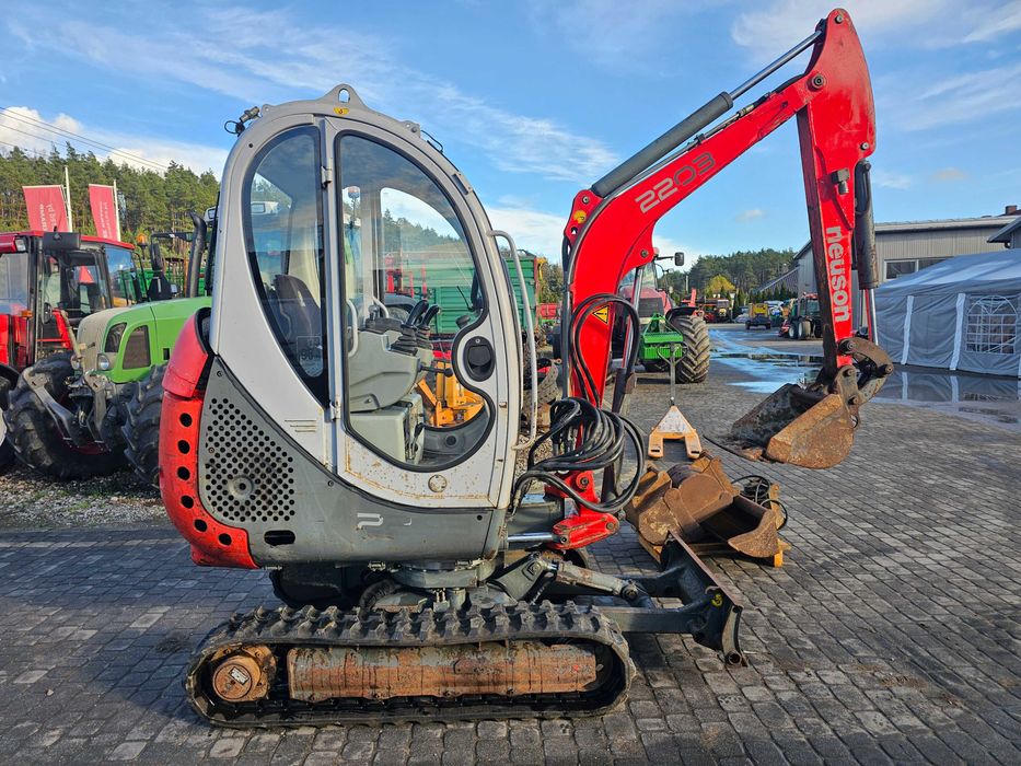 Mini Koparka Neuson 2203