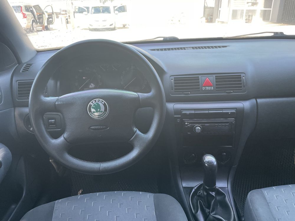 Skoda Octavia 1.6 mpi, газ/бензин, 2009 рік