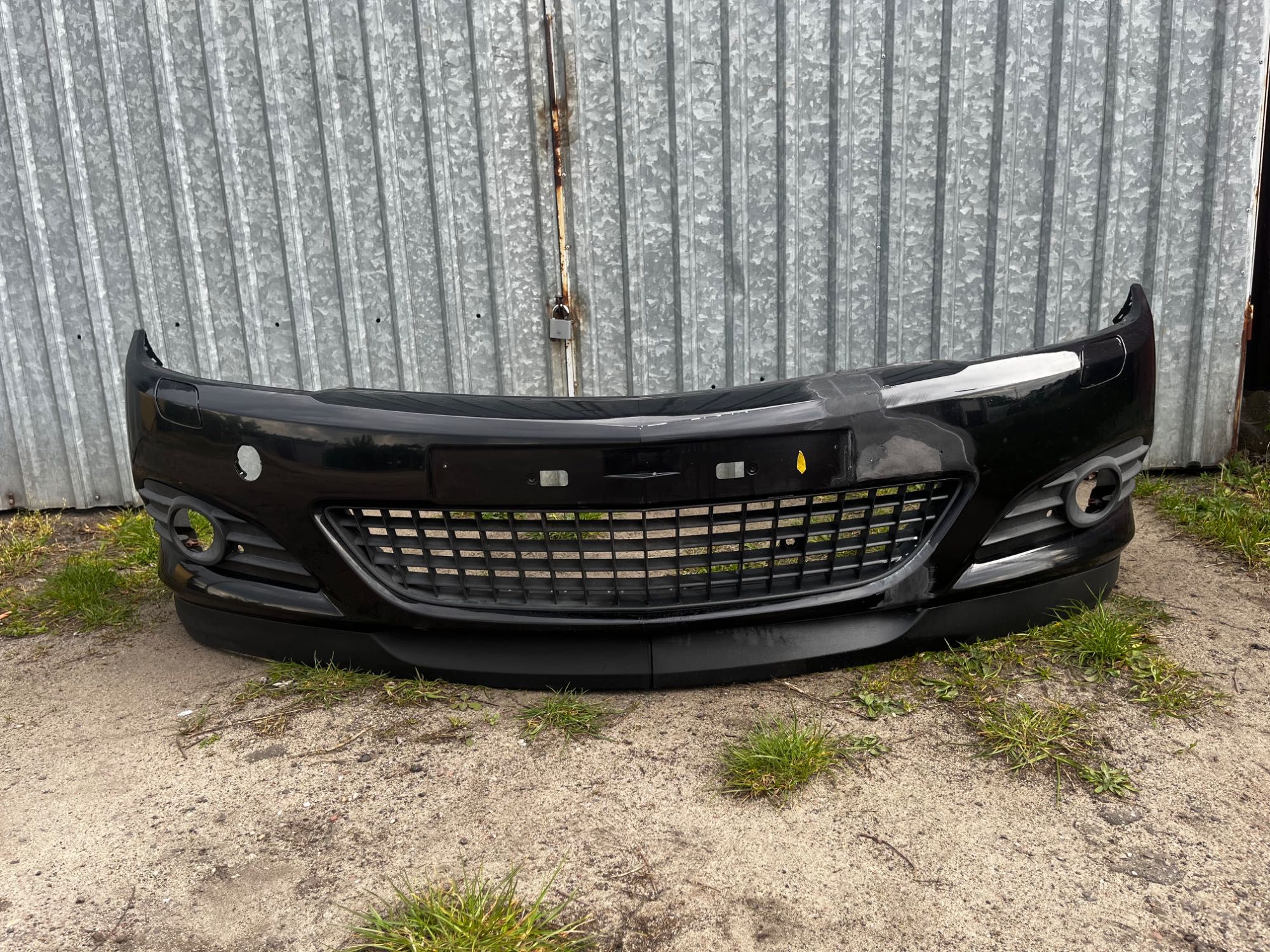 Zderzak Opel Astra H-3 GTC Z20R