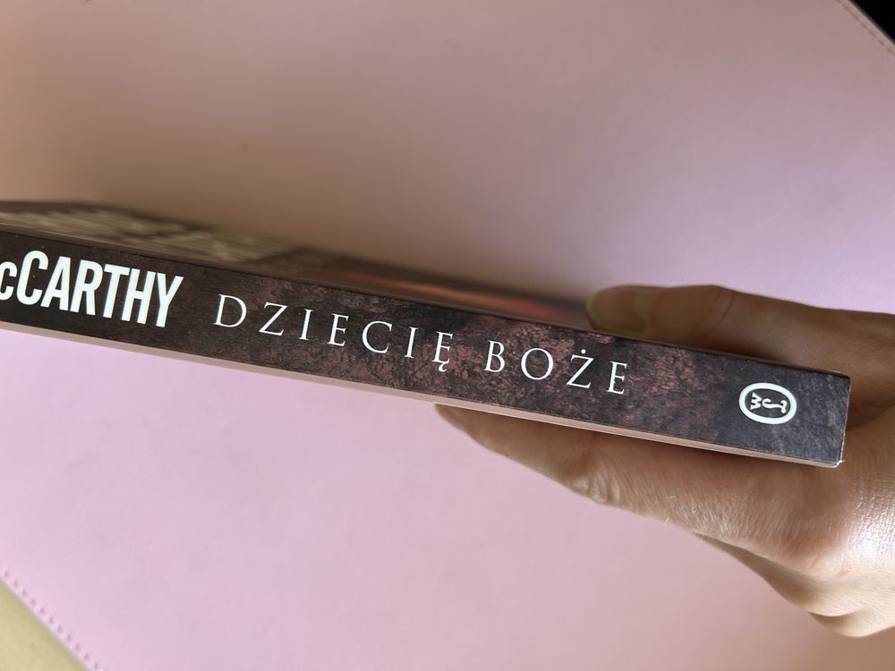 Dziecię boże Cormac McCarthy