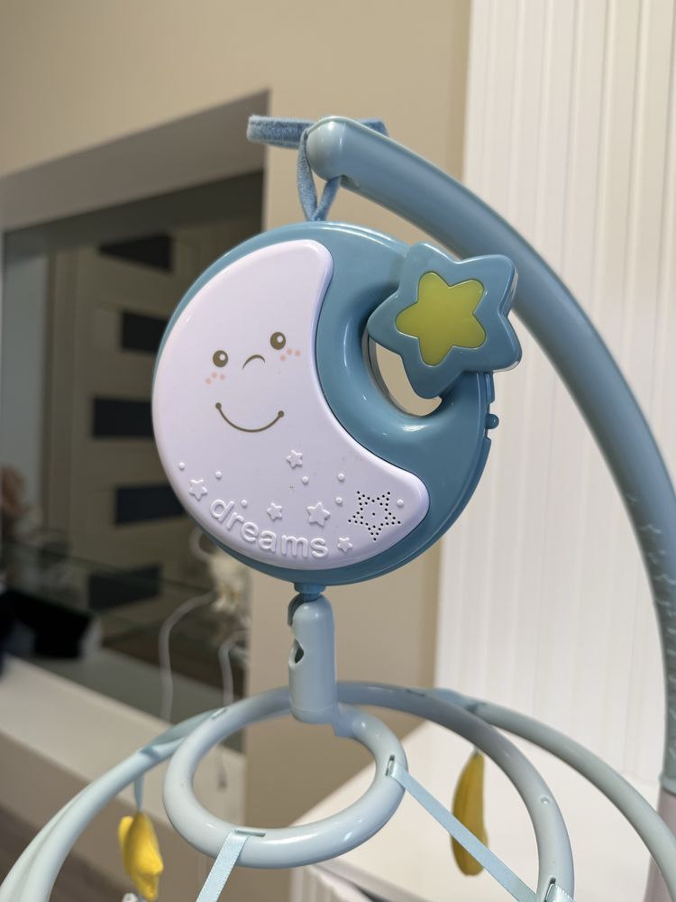 Мобіль на дитяче ліжечко від chicco