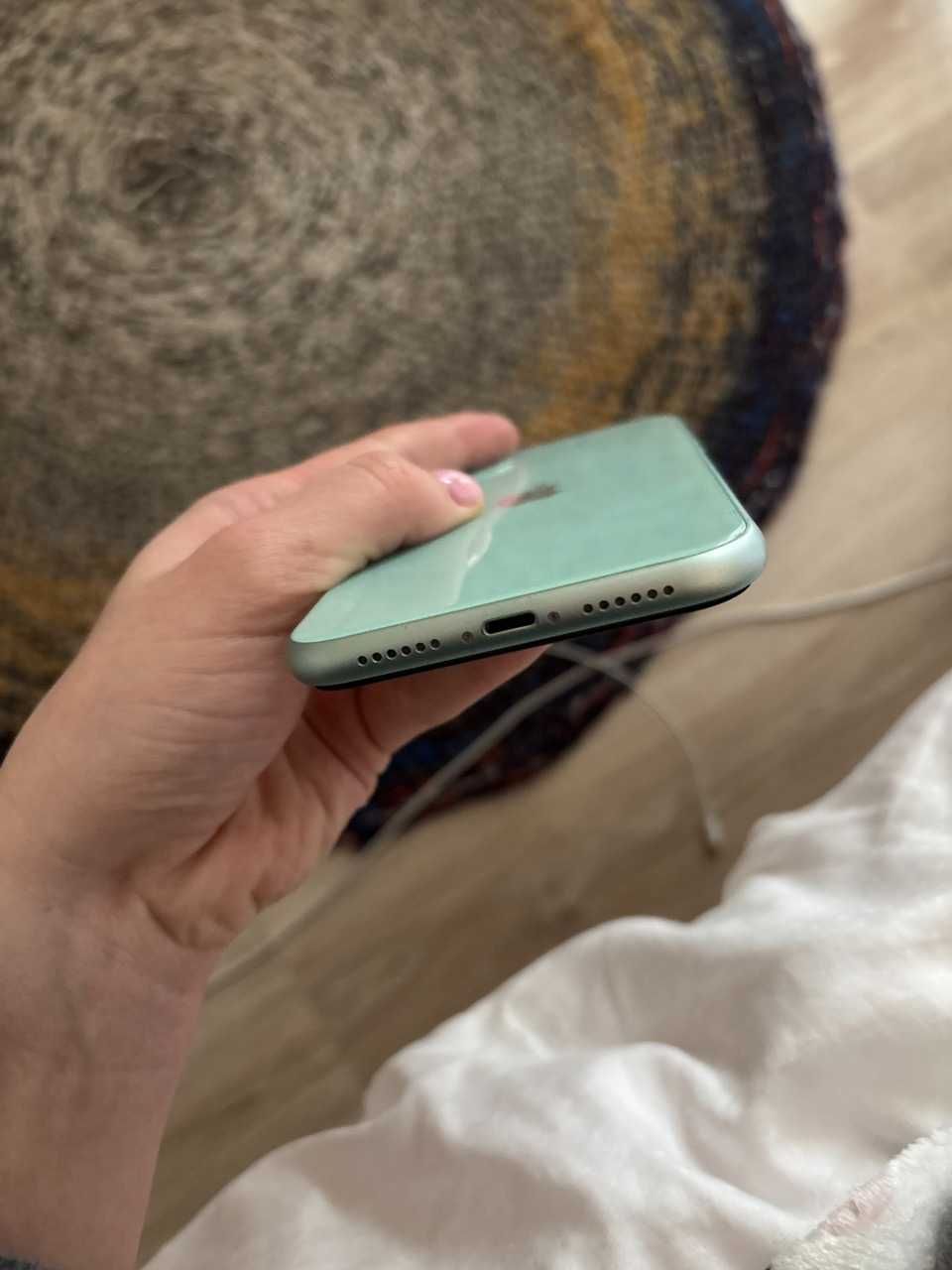 Продаю iPhone 11 128Гб