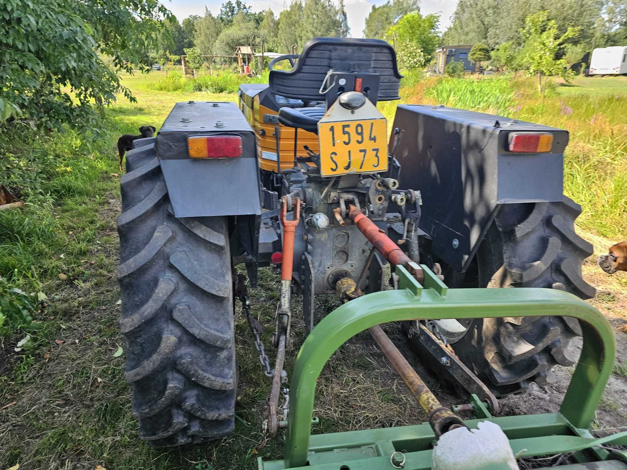 Ciągnik rolniczy Renault Carraro 501.4
