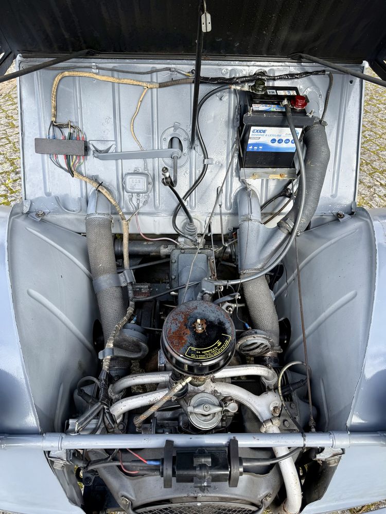 Citroen 2cv az Primeira série