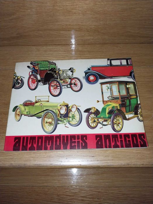 Automoveis Antigos - Livro Antigo 1976