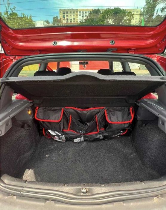 Renault Clio poucos quilómetros