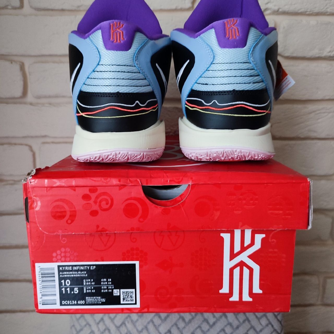 !РОСПРОДАЖ! Баскетбольні кросівки Nike Kyrie 8 GS Aluminium