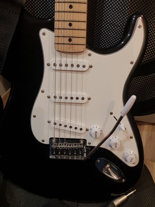 СРОЧНО Fender Squier Affinity MN BLACK НАБОР + ЧЕХОЛ