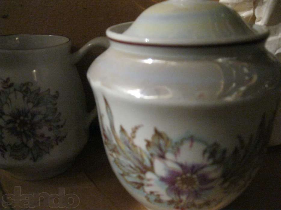 Продам эксклюзивный фарфоровый чайный сервиз \ СССР \.