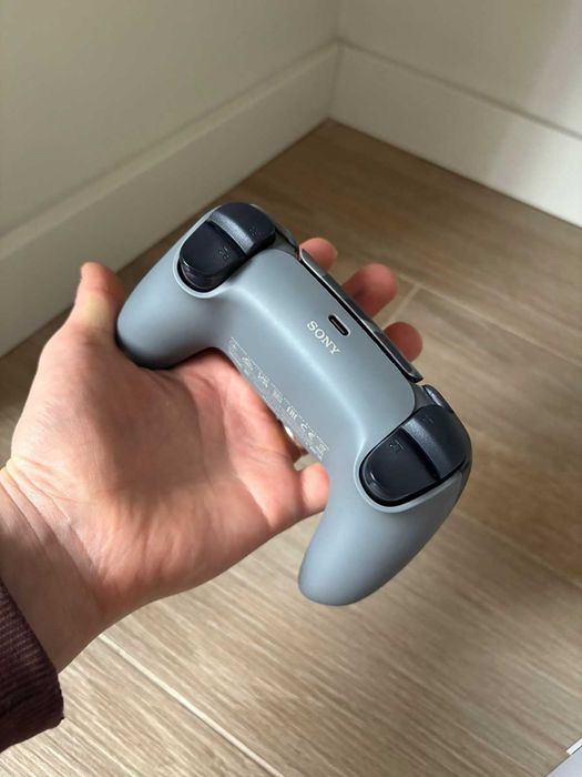 Новый геймпад DualSense Grey Camo – Стиль. Комфорт. Контроль. Sony PS5