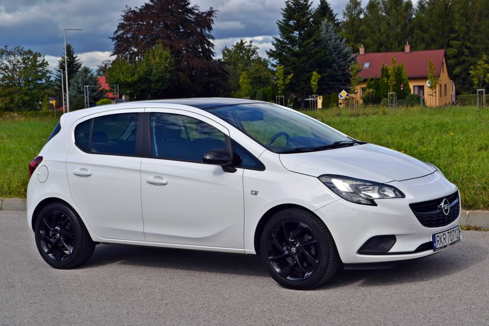 # Opel Corsa E # 1.4 benzyna # 2018 #