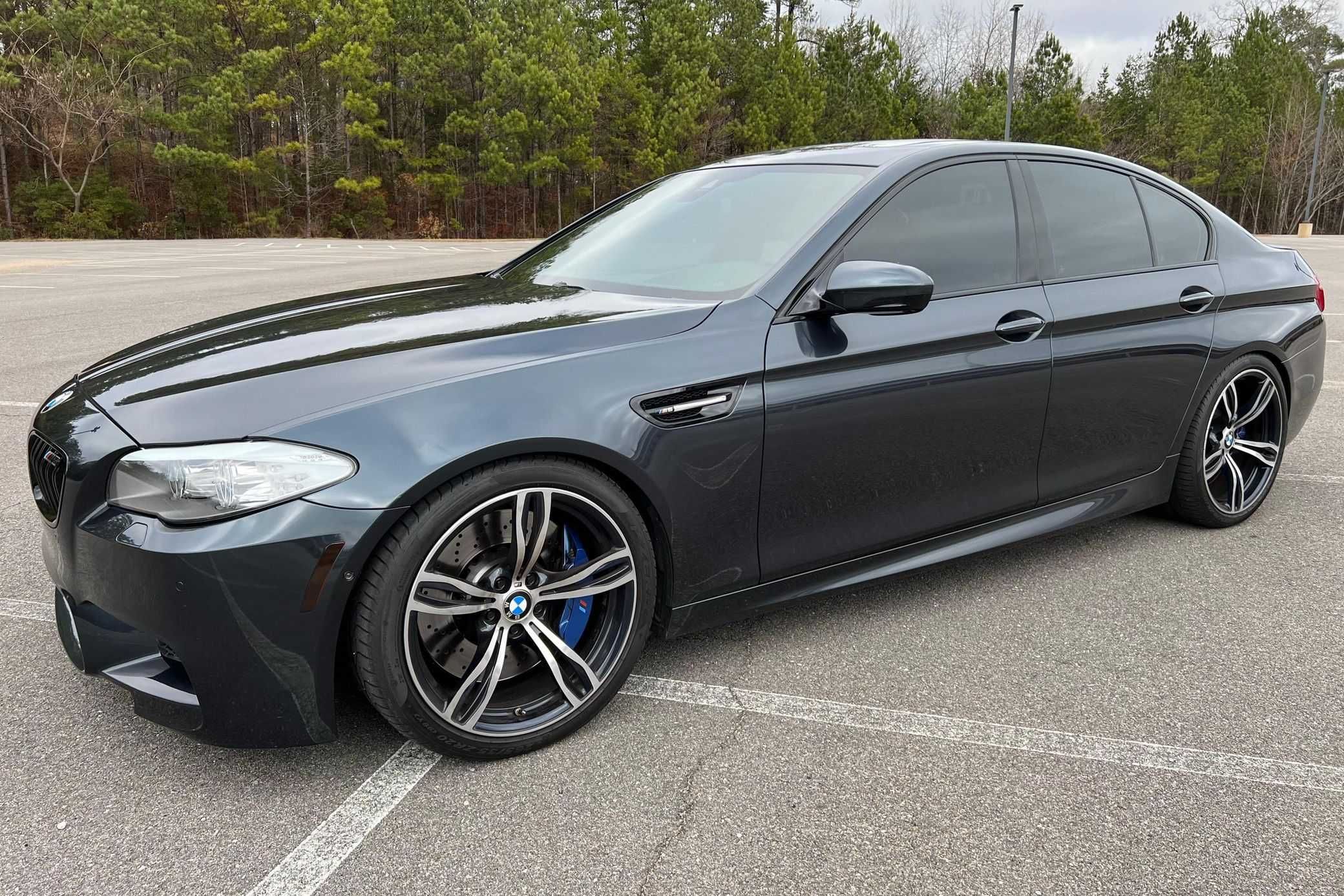 Продаю BMW M5 2013 року