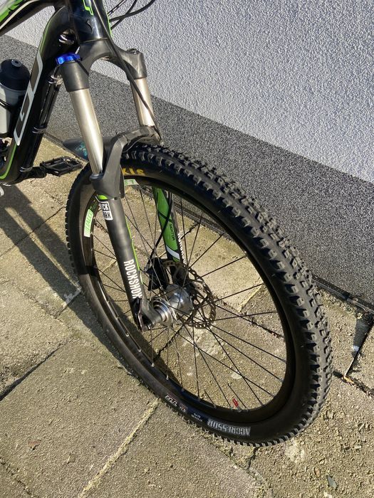 Gt sensor elite 27,5 enduro zee reverb hydraulika rock shox stn bdb