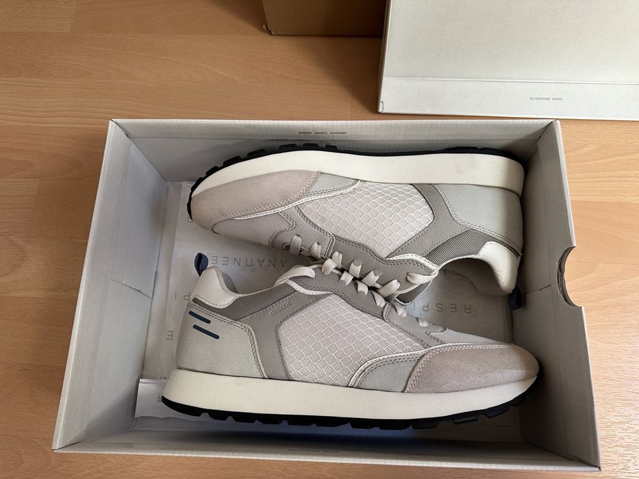 Białe szare czarne buty Geox 43