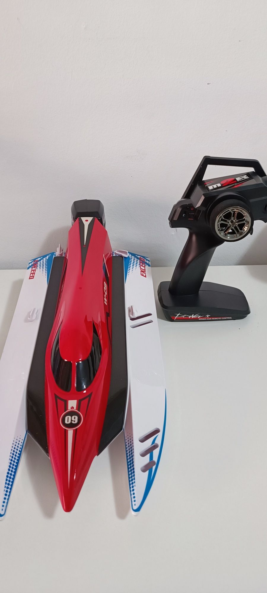 Barco telecomandado brushless WLtoys 45kmh muito rápido - novo