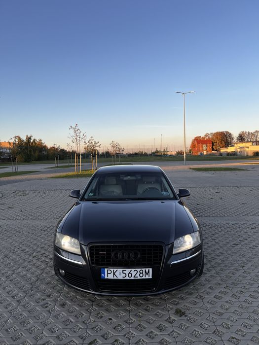 Audi A8 D3 4.2 TDI • Quattro• V8 •Bogata wersja