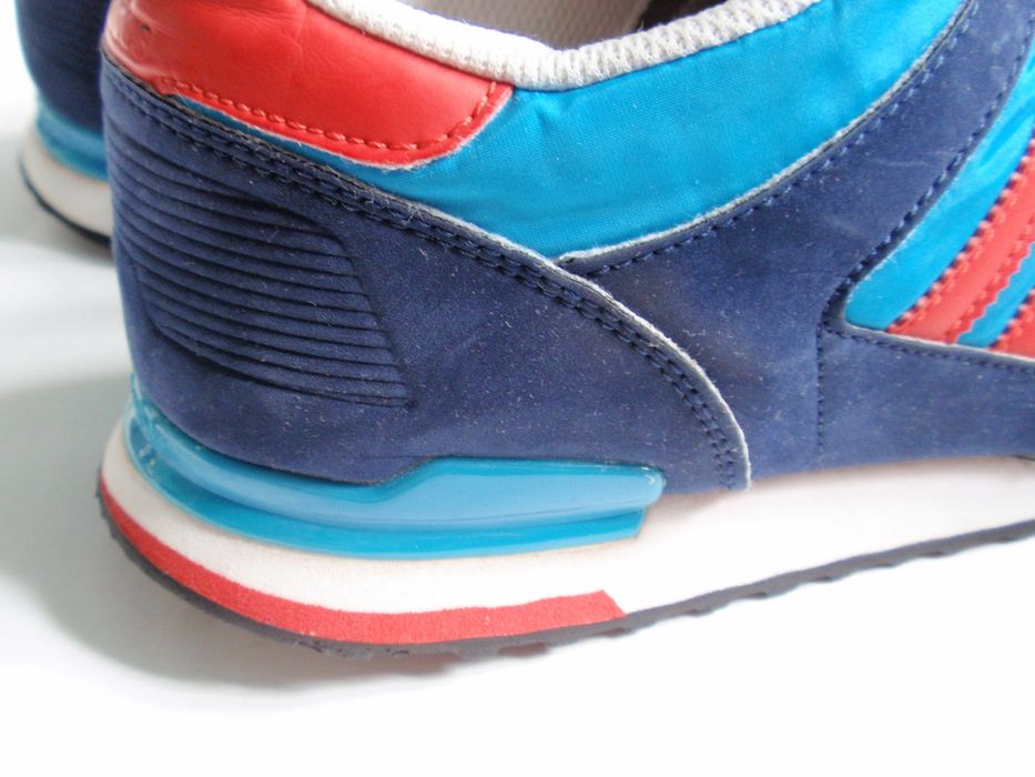 Buty Adidas Originals ZX 700 K roz. FR 39 i 1/3