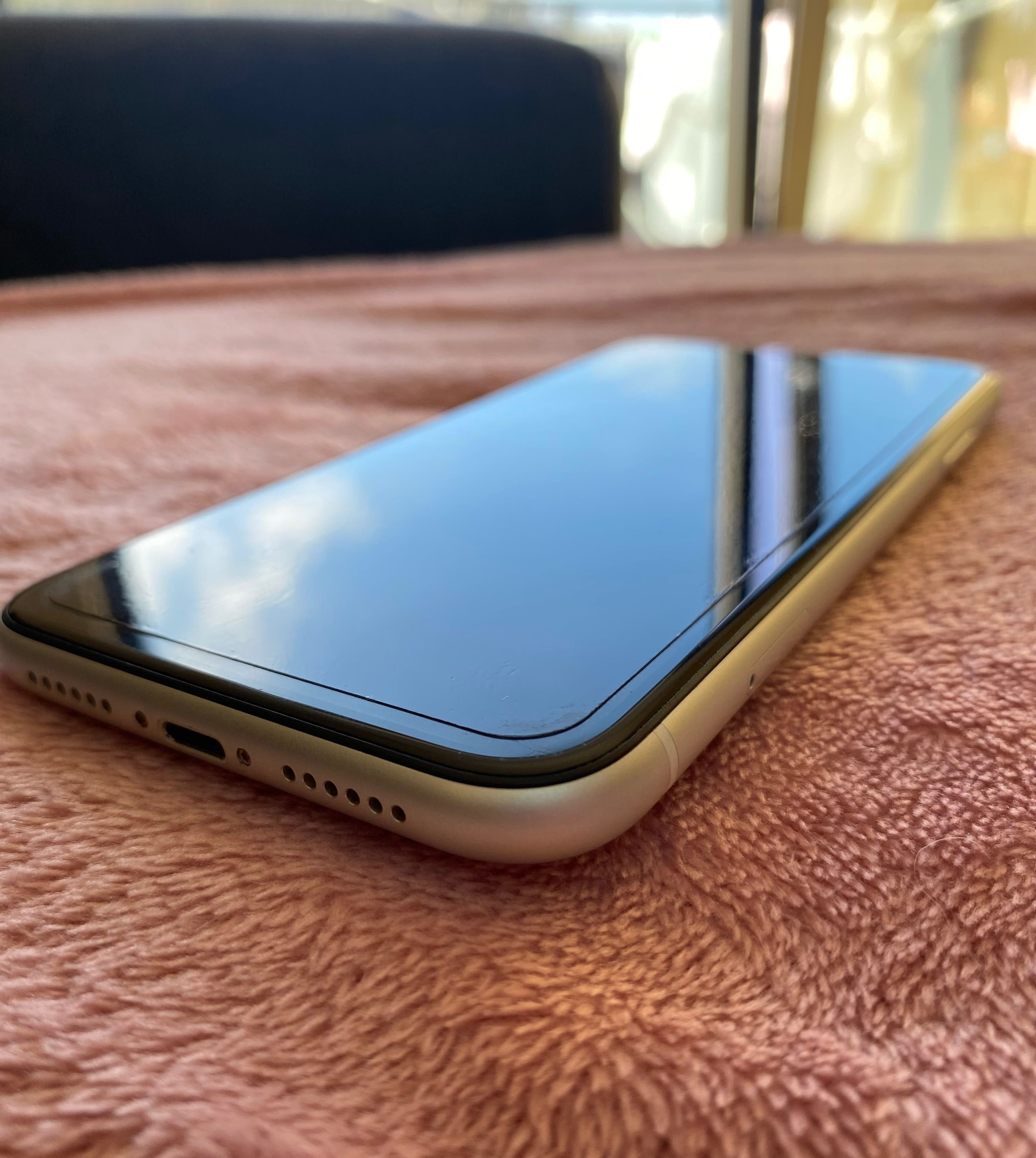 iPhone XR 64gb branco