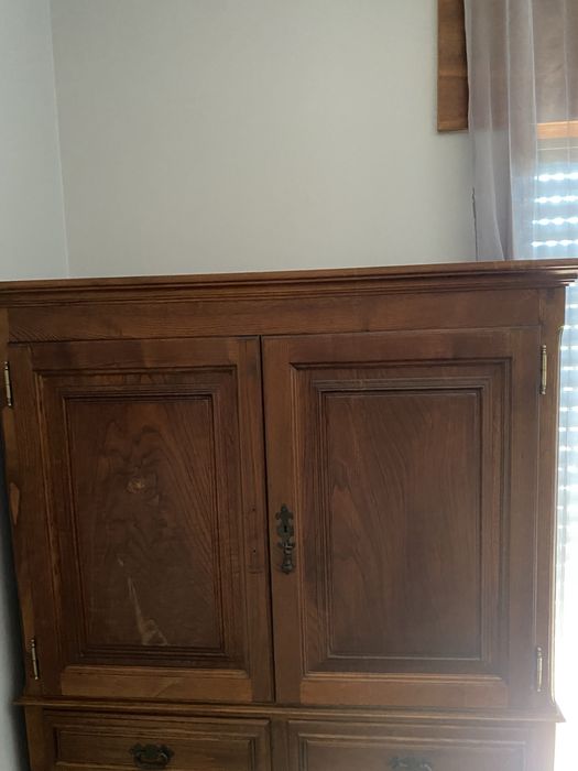 Louceiro antigo em madeira maciça – excelente estado