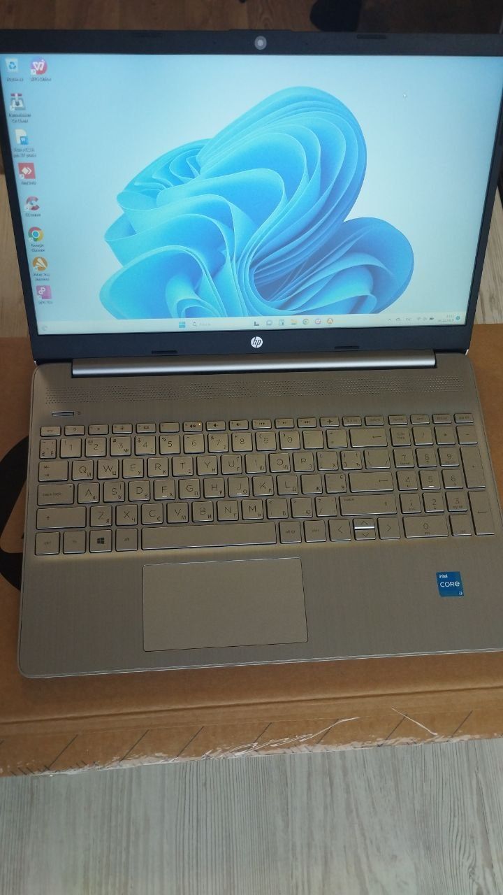 Ноутбук HP  fq2035ua новий