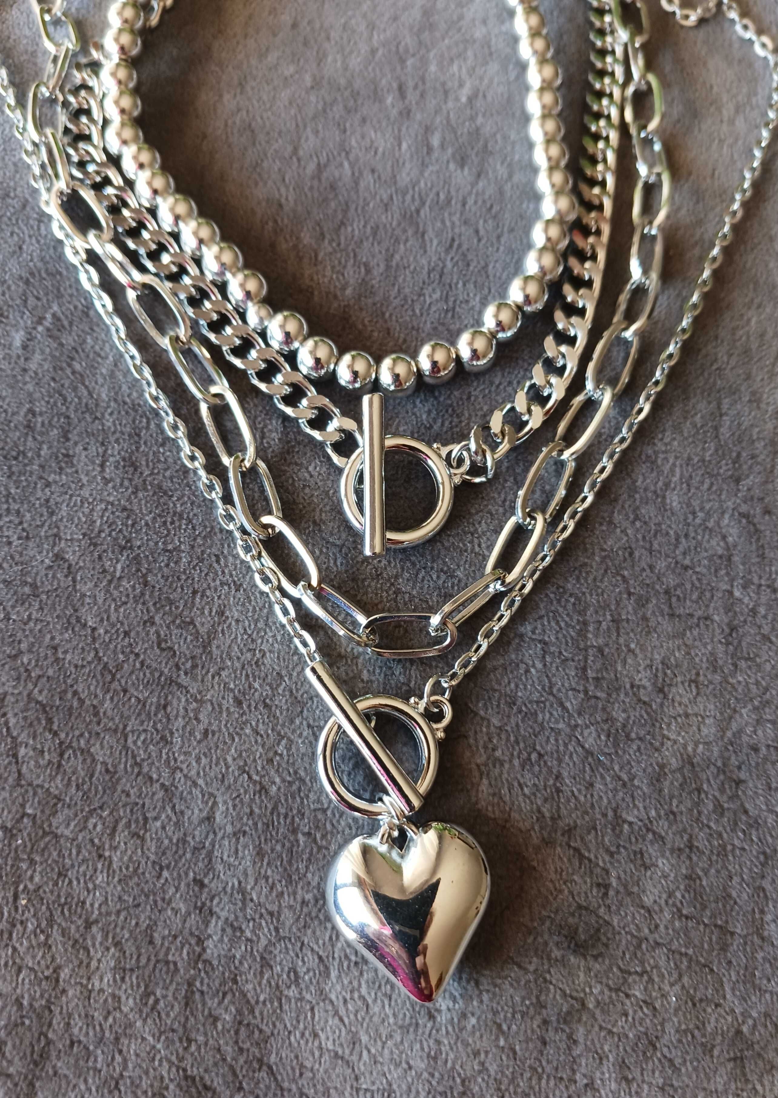 Conjunto de 4 lindos colares novos