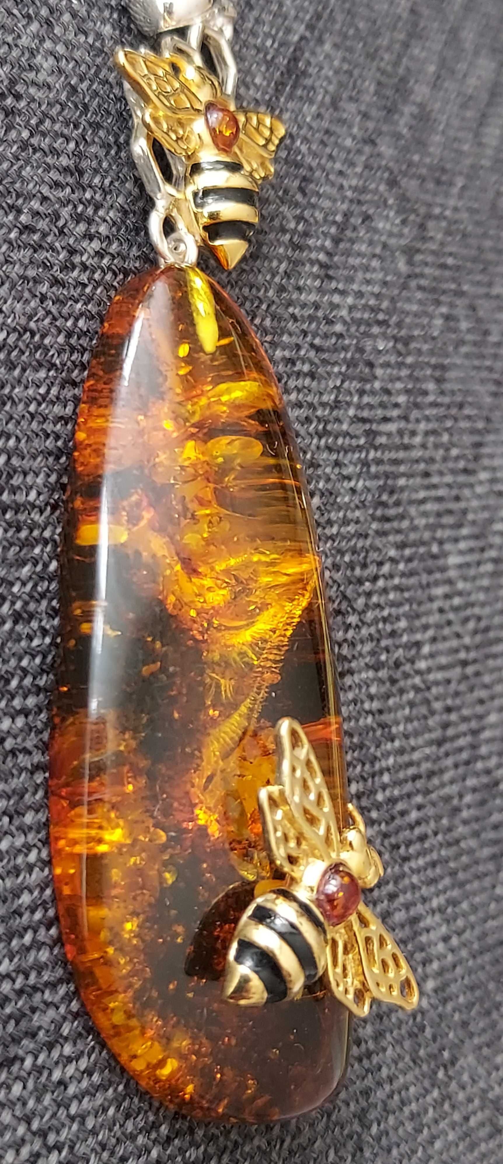Zawieszka wisiorek przywieszka bursztyn amber jantar srebro 925