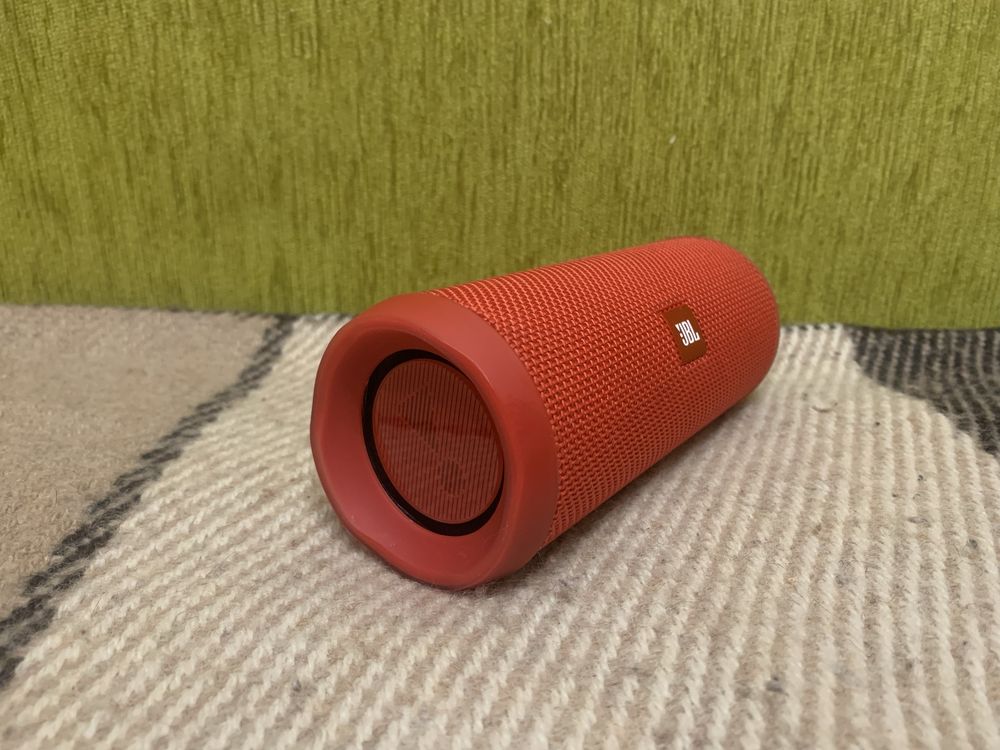 JBL flip 4 (оригинал)