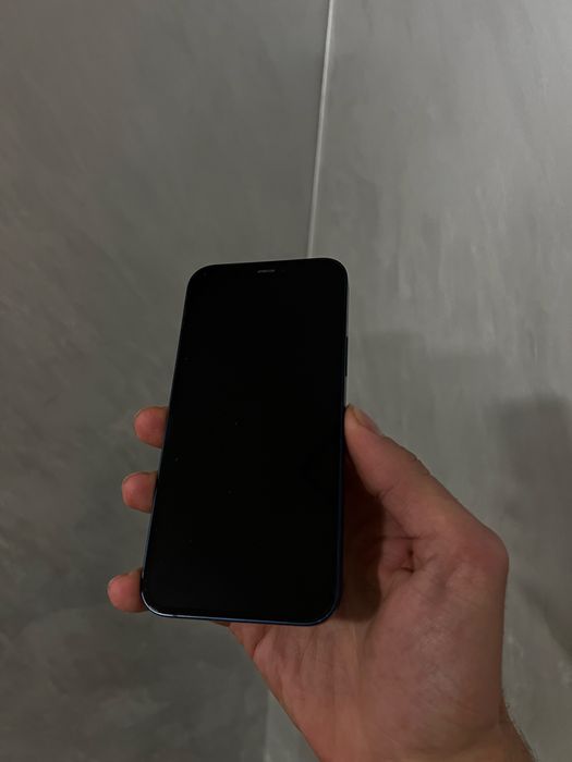 Iphone 12 64gb.