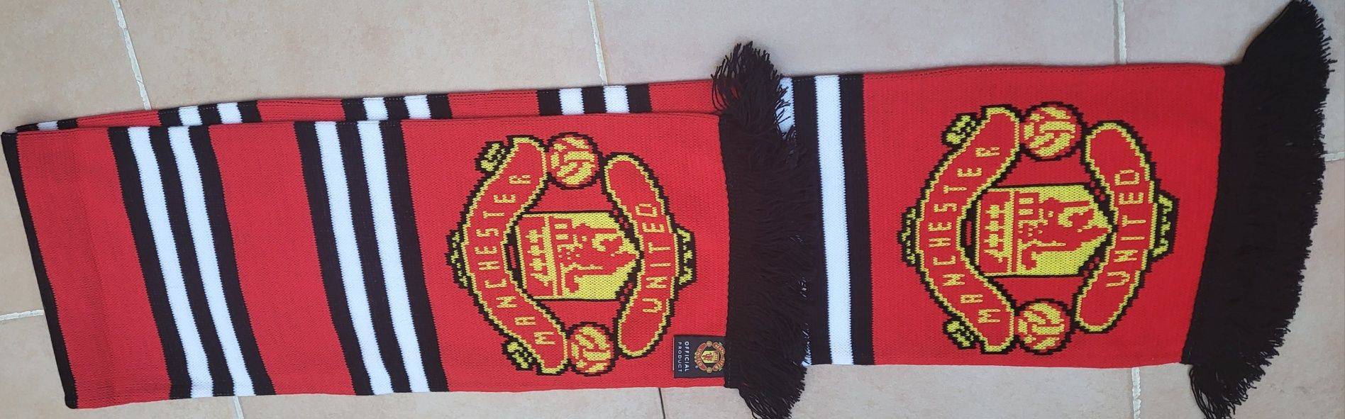 Cachecol Manchester United novo